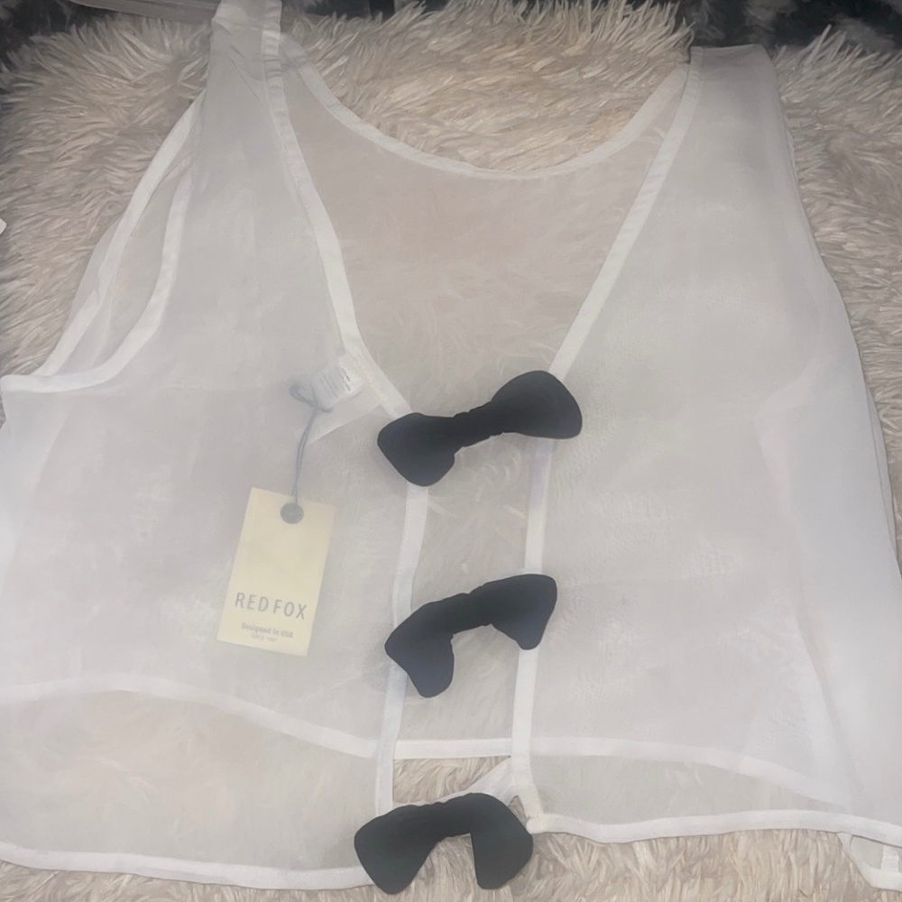 WHITE SUMMER SHIRT